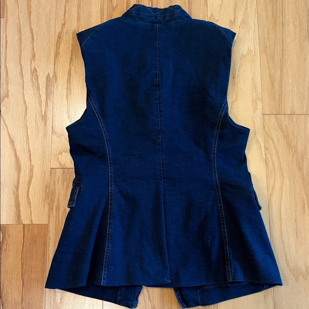 Style - Picture 9 of 13